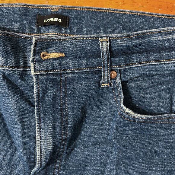 Gap - Blue Jeans, Kick-Flare, Cropped with Rough Hem - Picture 3 of 5